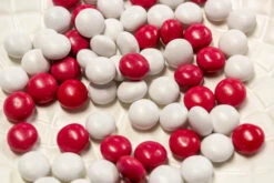 Dutch Red & White Buttons 1kg