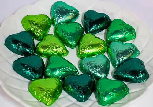 Hearts - Milk Chocolate Hearts In Mixed Green Foils 1kg - Image 2