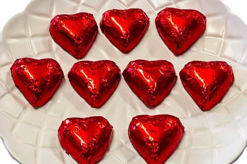 Hearts - Milk Chocolate Hearts In Red Foil 1kg - Image 3