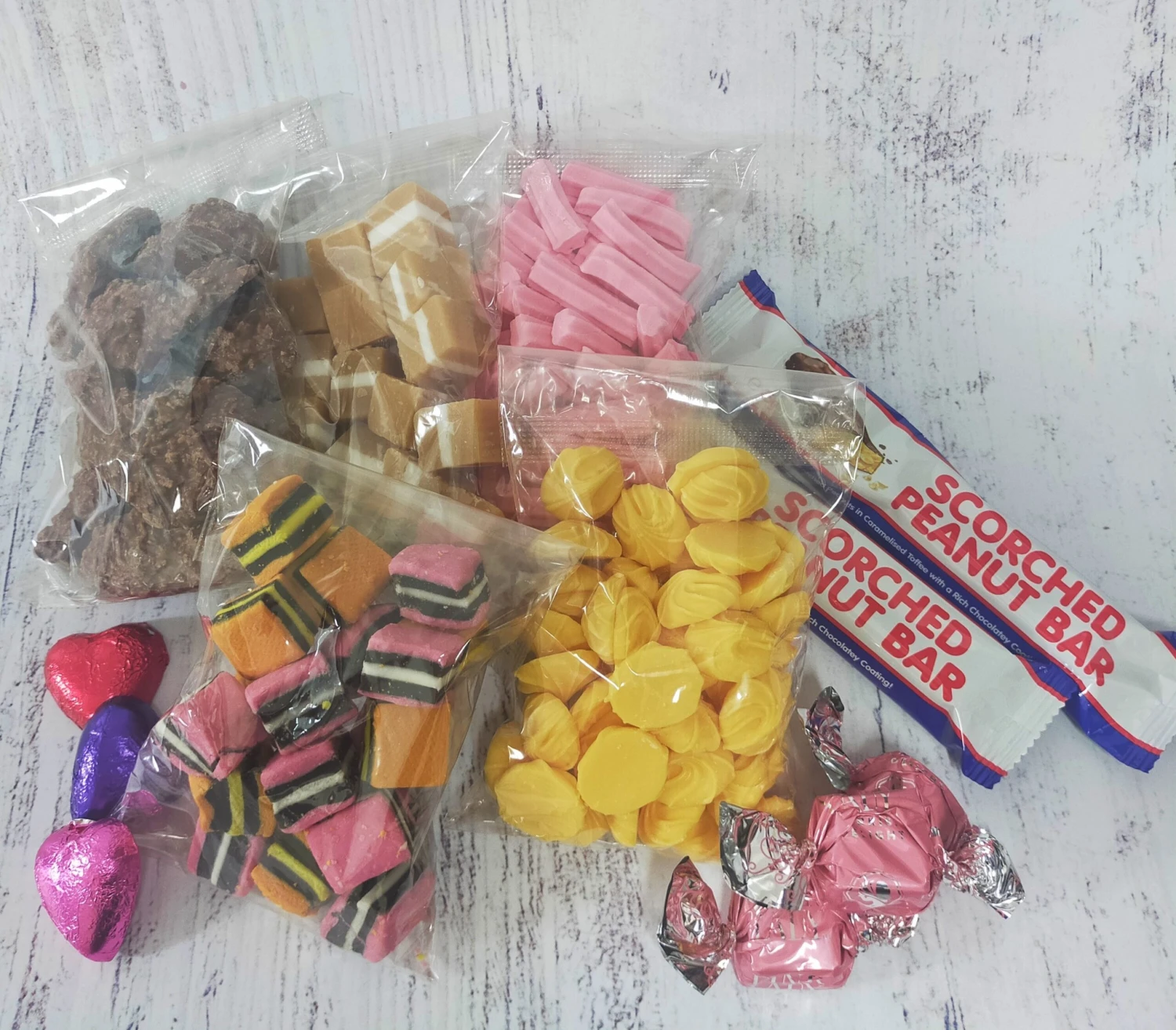 Hamper - Ladies Pamper Pack Of Sweets, Chocolates And Socks - Image 5